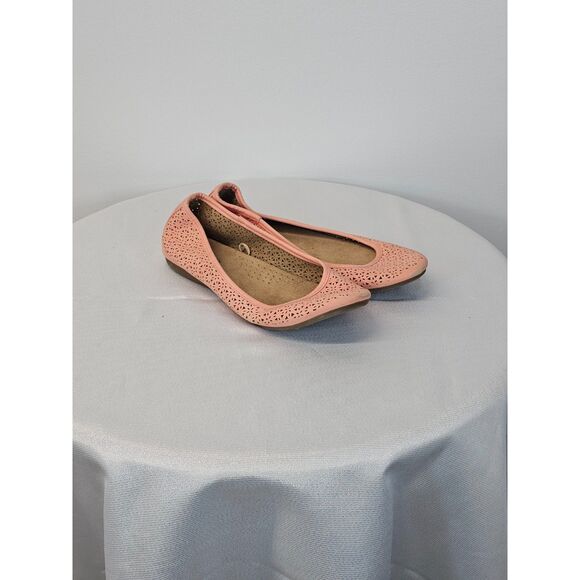 Croft and Barrow Ortholite Flats - Picture 1 of 6